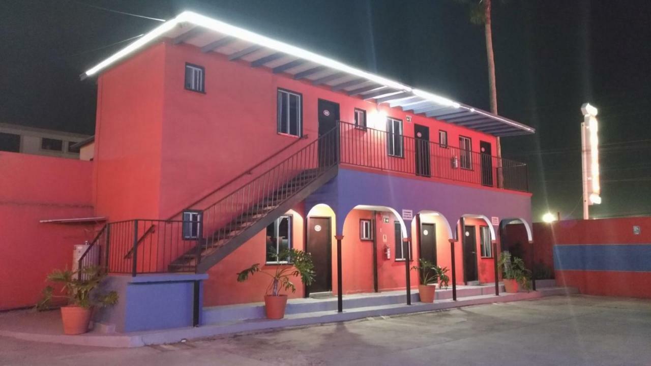 Motel Agora Ensenada Exteriör bild